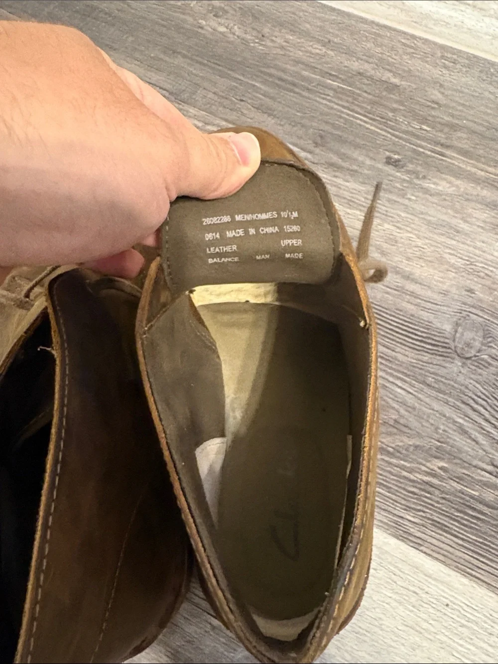 Clark’s Men's Brown Leather Chukka Boots - Classic Casual Style